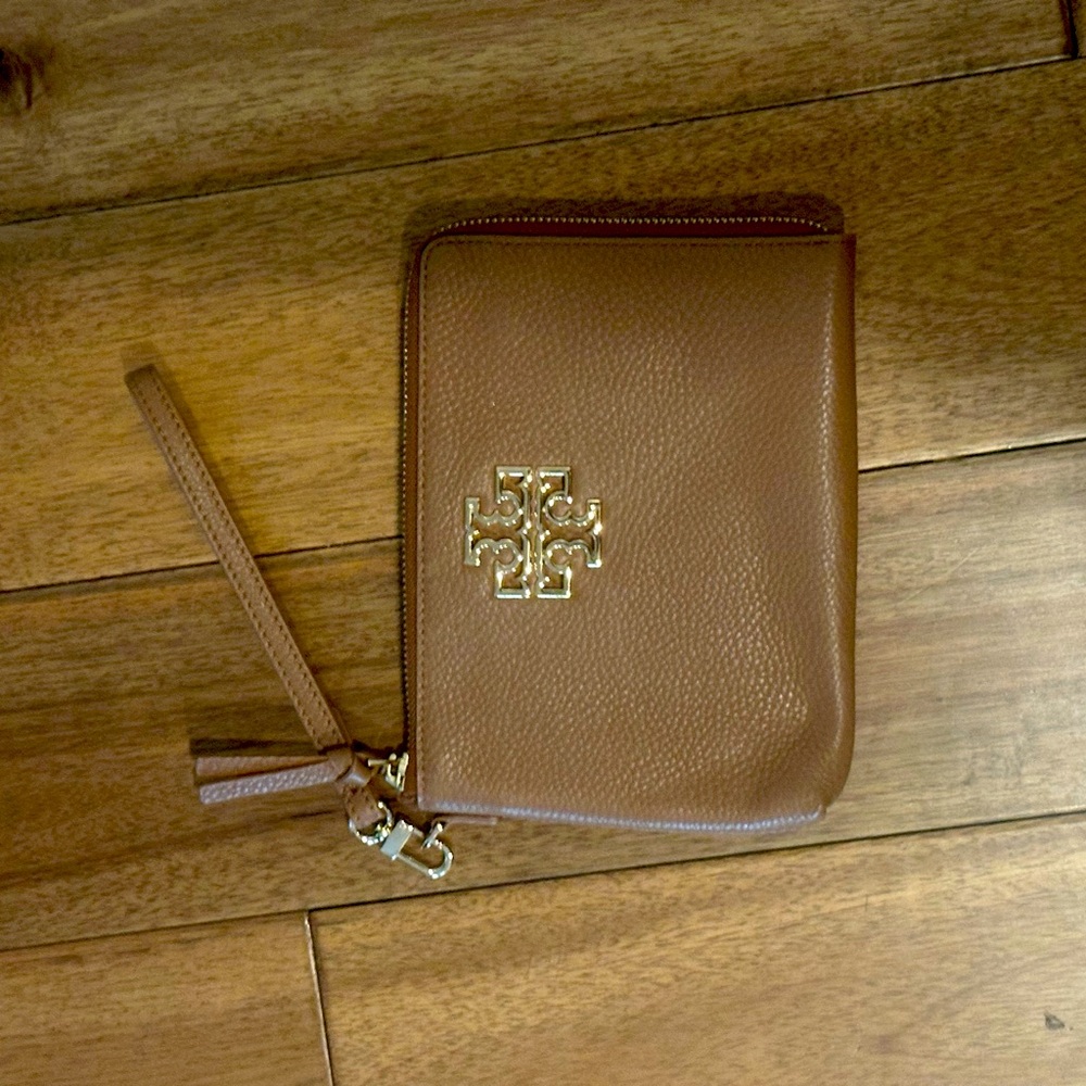 Tory Burch Wristlet